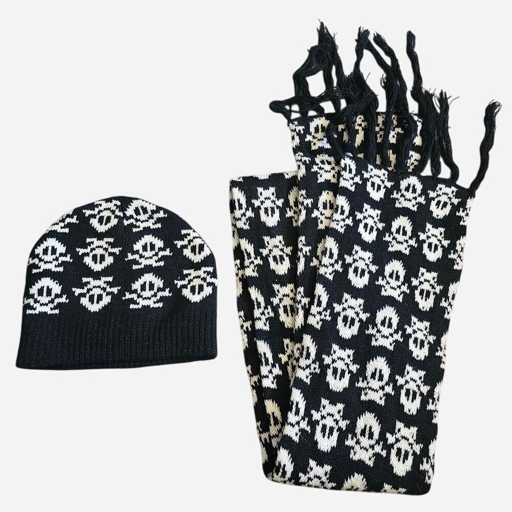 emo grunge skull matching scarf & beanie